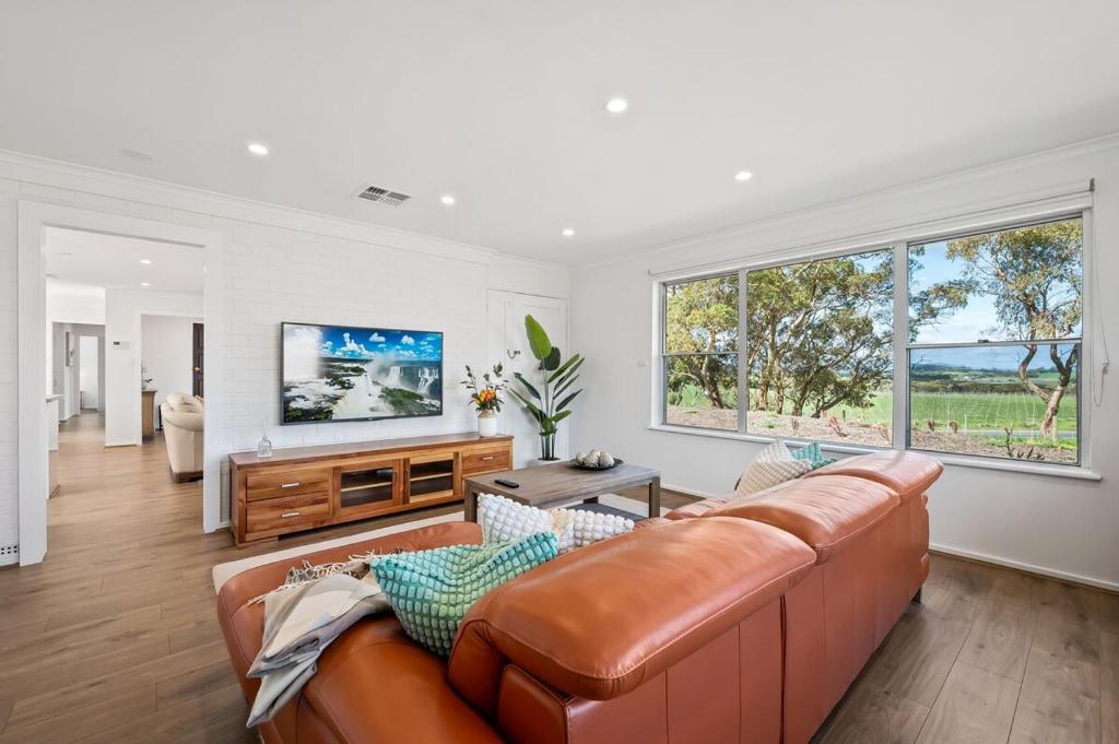 Ultima Escapes - Carcoola House - Barossa Fringe Retreat, Greenock