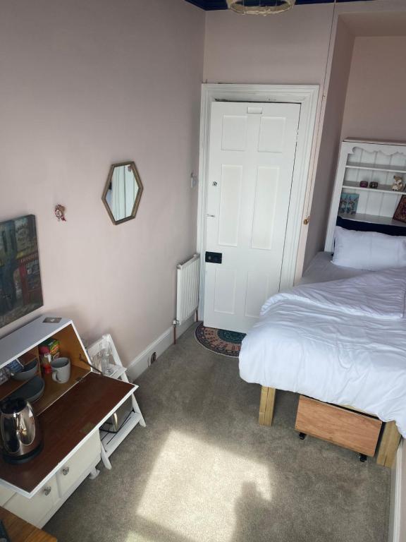 Sea View single room 1st floor, Pwllheli