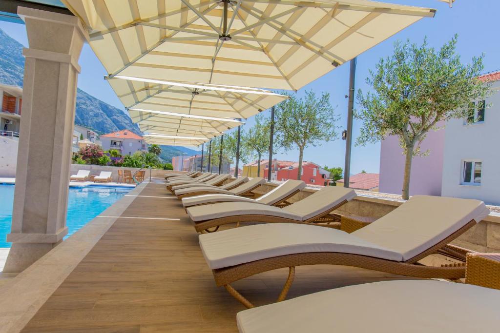 Luxury Aparthotel photo