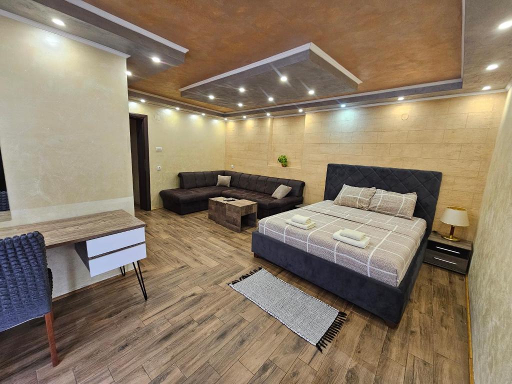 Prenoociste Simke, Subotica