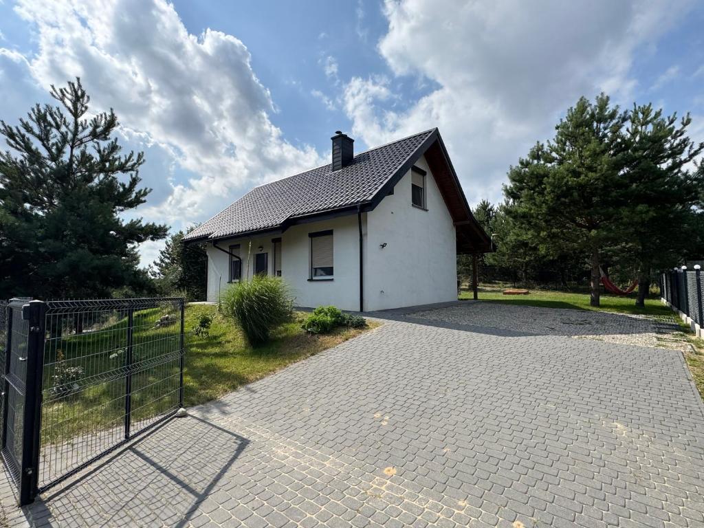 Dom nad jeziorem Hartowiec, Grodziczno