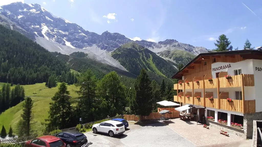 Pension Panorama, hotel in Solda