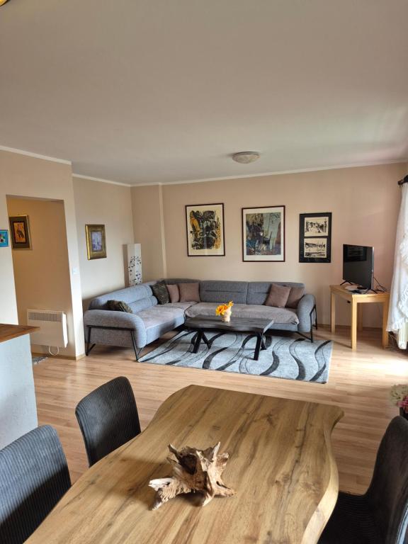 Apartments Šeki - 4