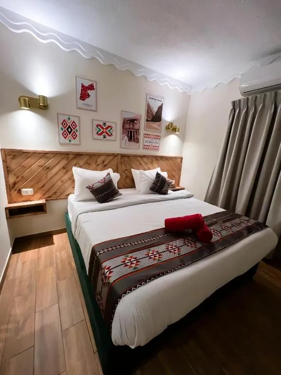 Sandra Hotel, hotel in Amman