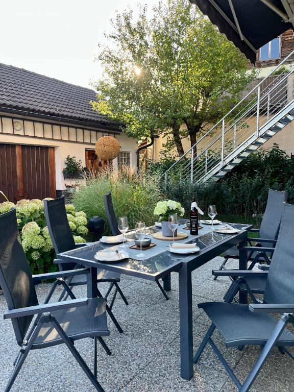 SUP CoTtAgE gArDeN - 2