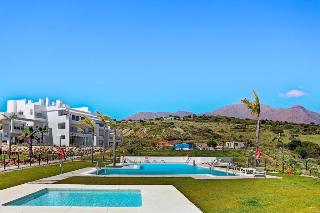 Lux ApartlPrivate lagoon-BeachlPoollRelaxlNear Sea - 3