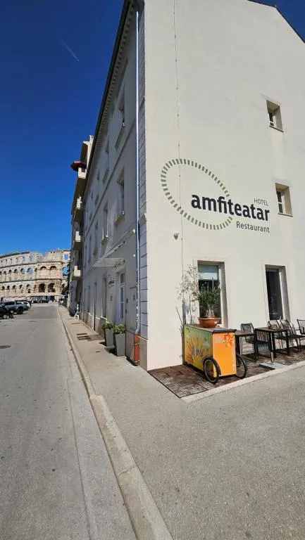 Hotel Amfiteatar, hotel in Pula