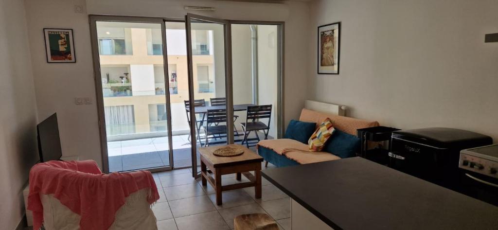 Le Triton, new appartments near city center , parking , lift - 1