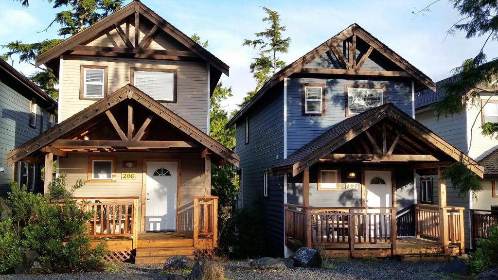 Reef Point Cottages photo