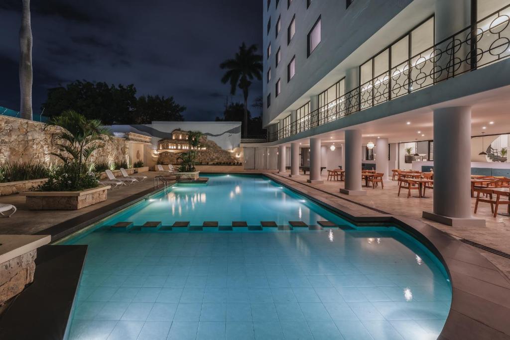 Exterior view, Mision Merida Panamericana in Merida