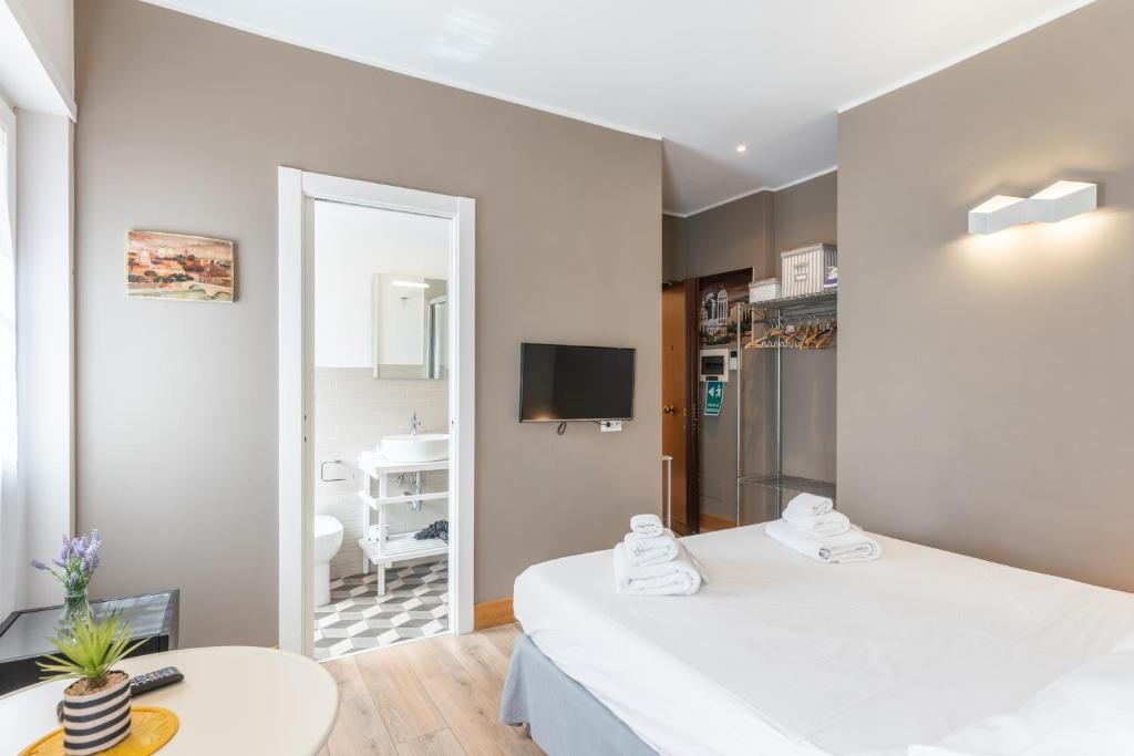 Double Pixel Apartments - 3