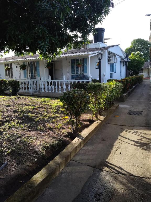 Casa Familiar Vacacional Flandes - 2