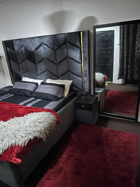 Supersonic apartment, Benin City