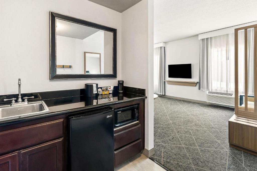 Facilities, Hampton Inn & Suites Merced in Merced (CA)