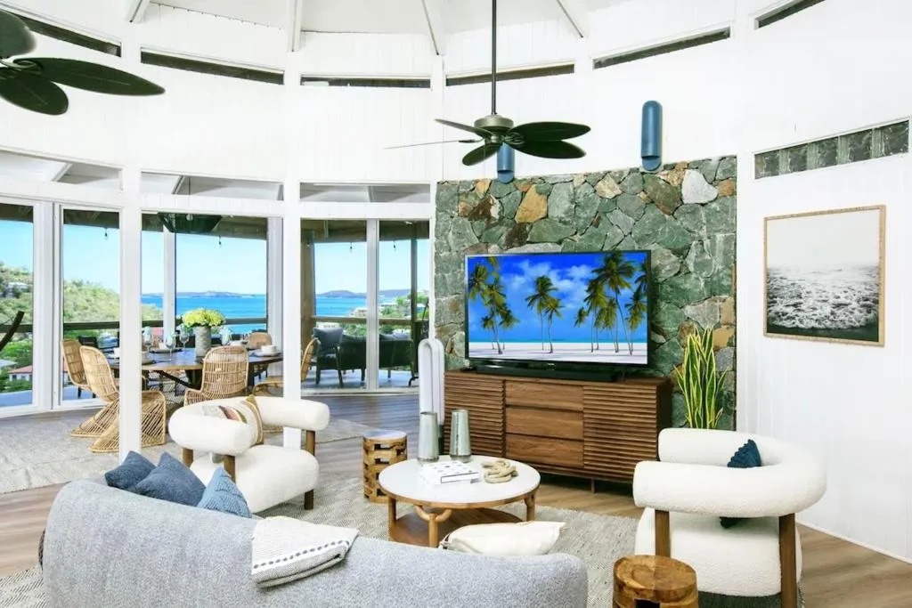Villa Island Paradise Apartments, hotel in Cruz Bay