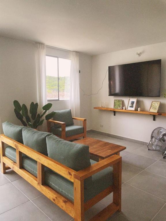 Comfortable apartment near the beach Manzanillo Sector - 2