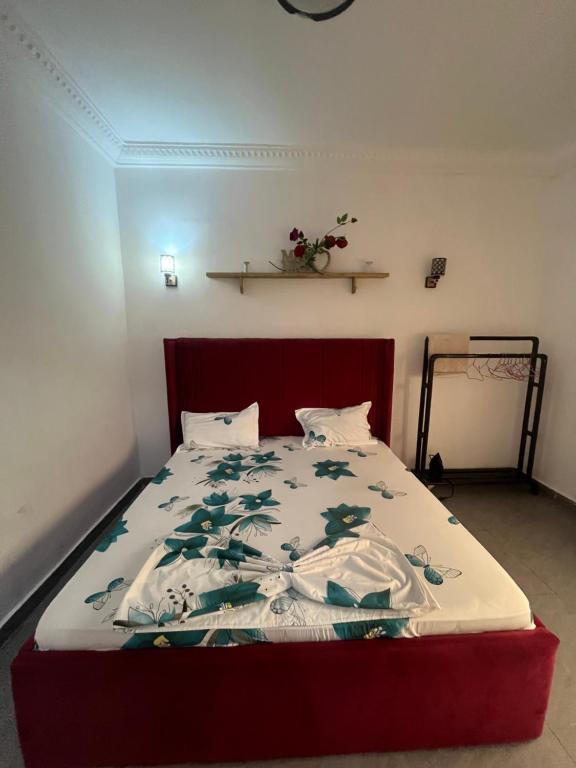 Moungali avenue terre jaune, Brazzaville