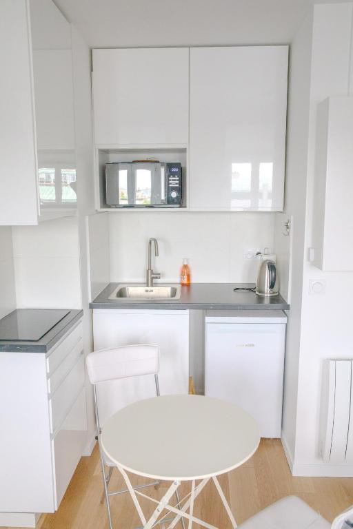 Charming studio near Luxembourg Garden, Pantheon view - 4