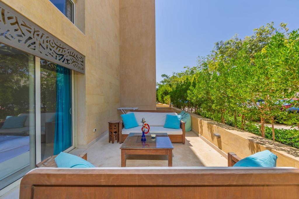 Modern apartment with great Pool & Beach access, Hurghada