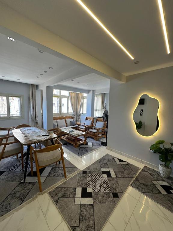 Sea view in front of Hilton 2, Alexandrie