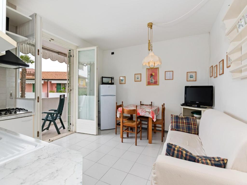 Holiday Home in Lazise near Lakeshore - 3