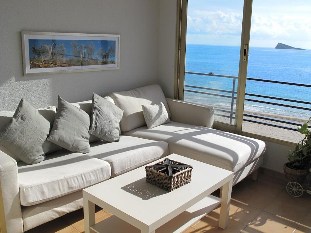 Beautiful oceanfront apartment, Benidorm