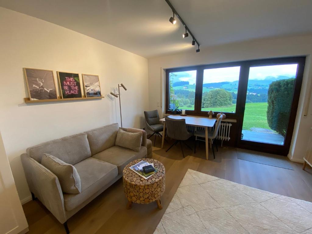 Neu - Ferienwohnung Allgäuparadies - Traumhafte Aussichten mitten in der Natur des Westallgäus - 3