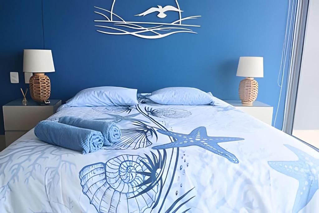 Luxury Escape: Sea, Comfort & Style - 4