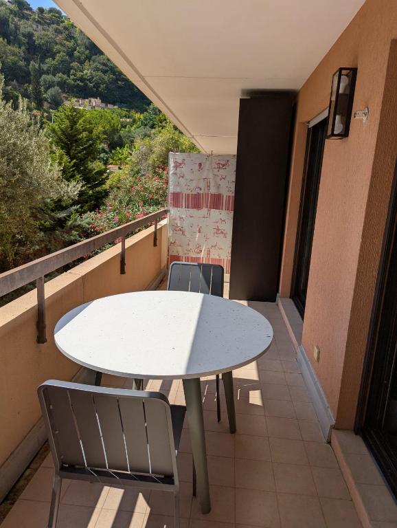 Appartement calme piscine prox Monaco - 5