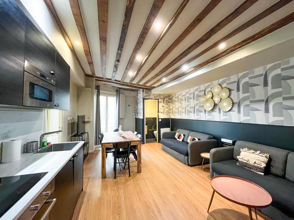 Urban Flat 02 - 4 Bedrooms Flat in center of Paris, Paris