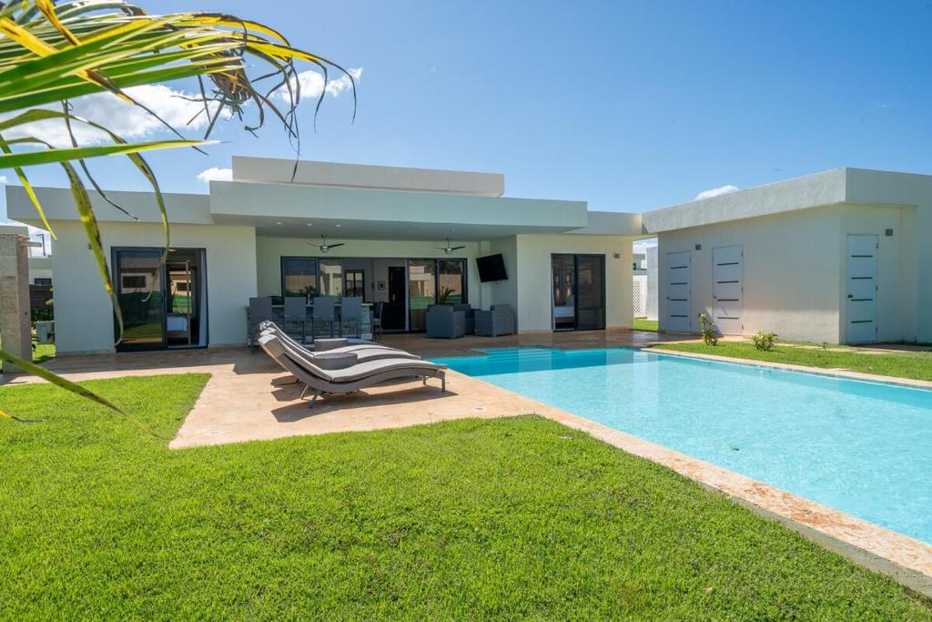 Peace Design Exclusivity, Sosúa