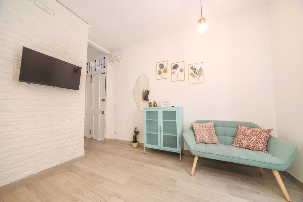 iYOURBASICS Lovely Studio Hinestrosa 23 FREE WIFI&AC - 2