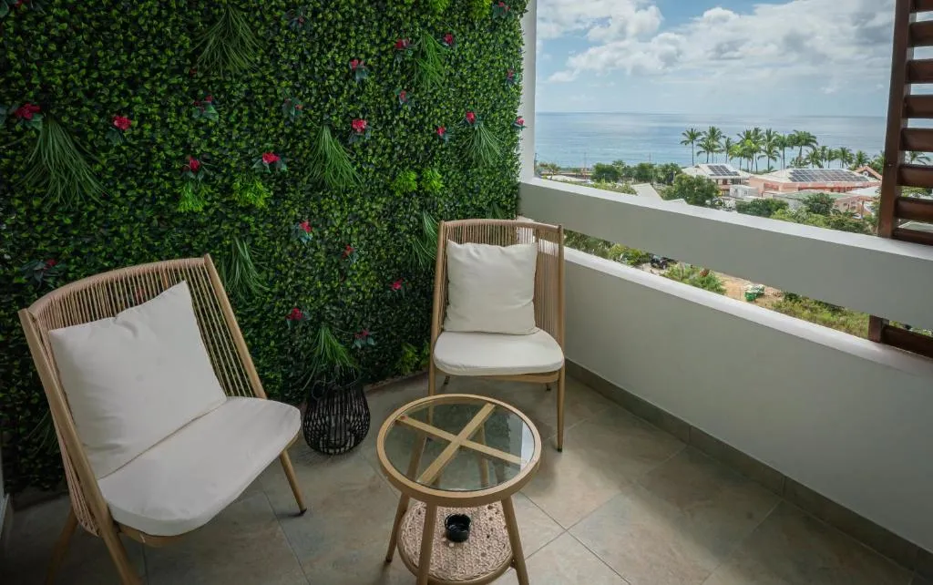 Bel appartement vue mer - Mafat'appart, hotel in La Possession