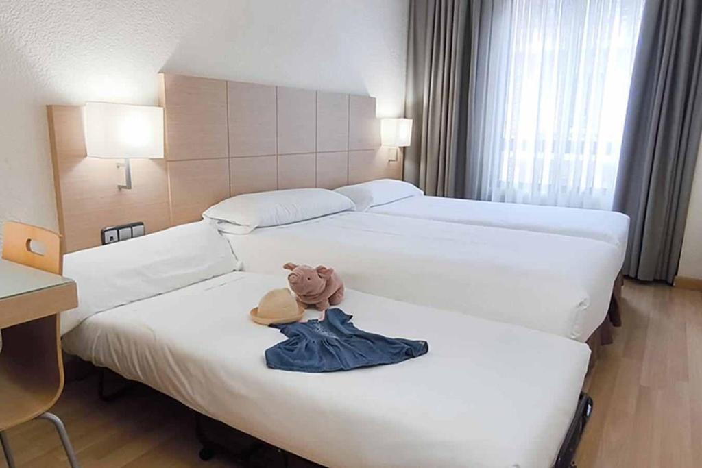 Hotel Condes de Haro - 2