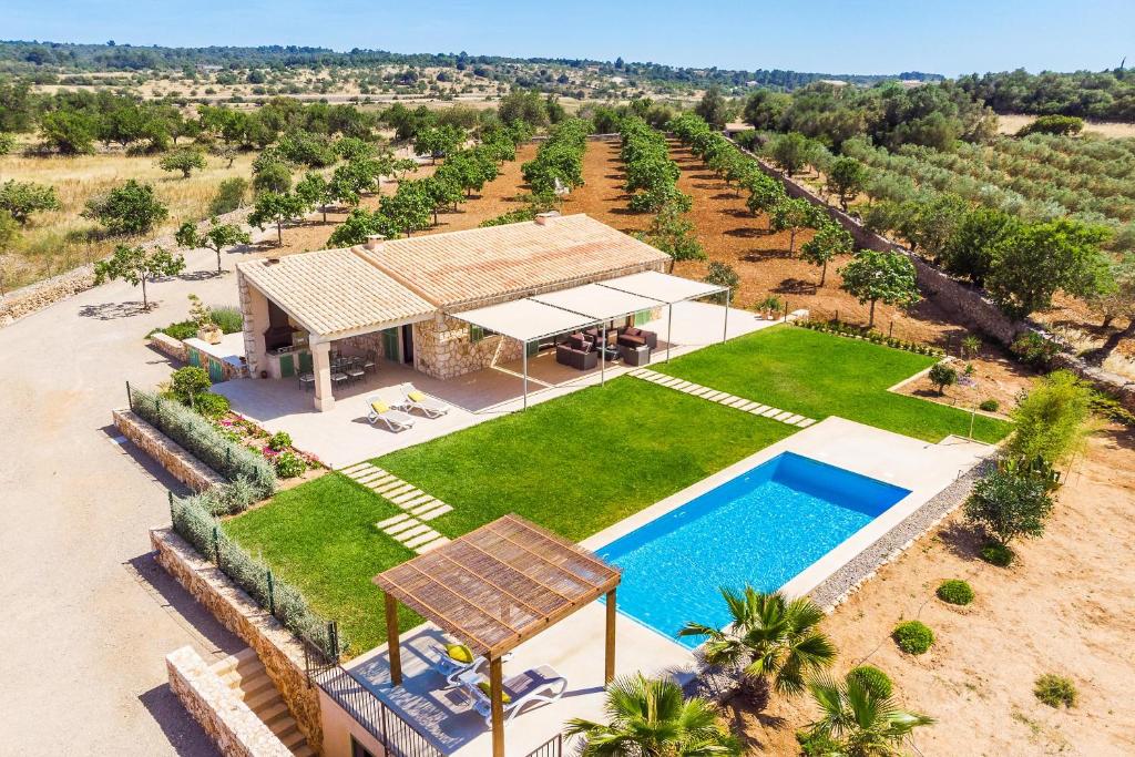 Finca Aubaco, Ariany