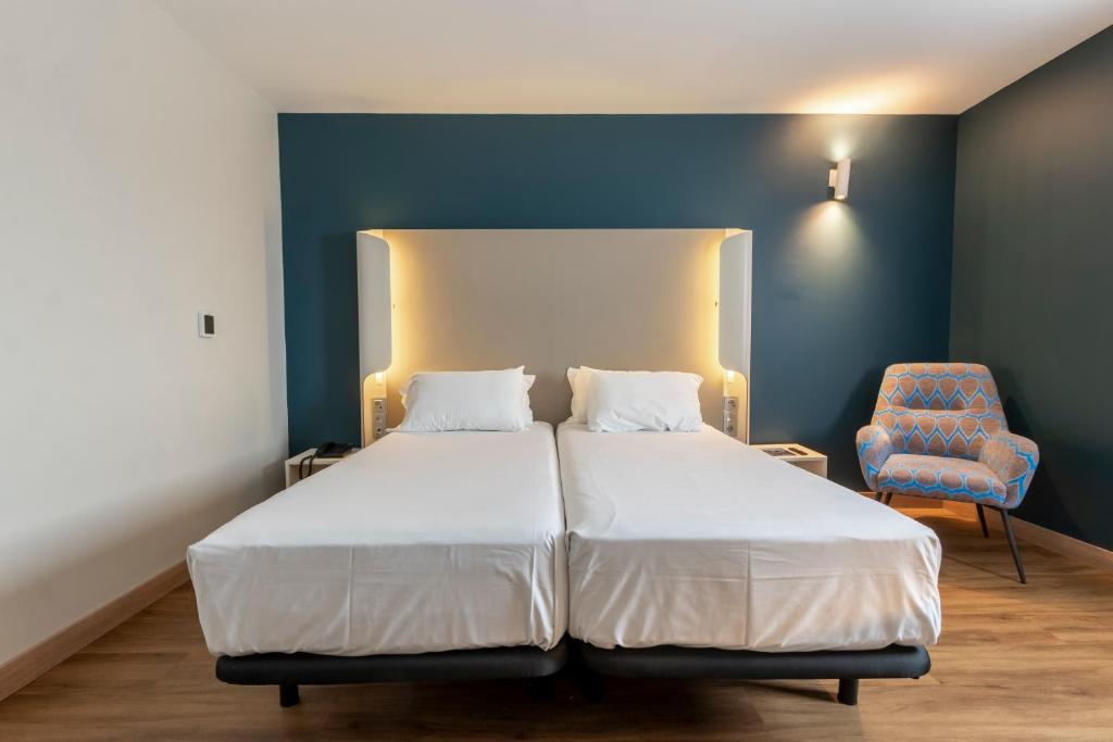 Travelodge Málaga Airport - 5