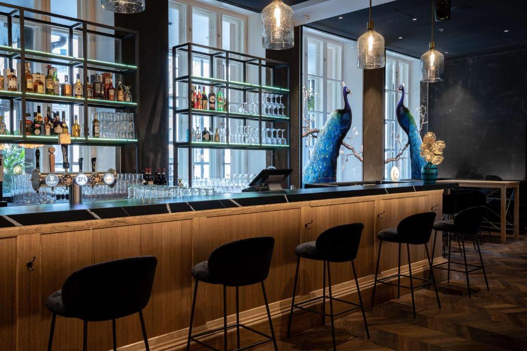 Bar/lounge