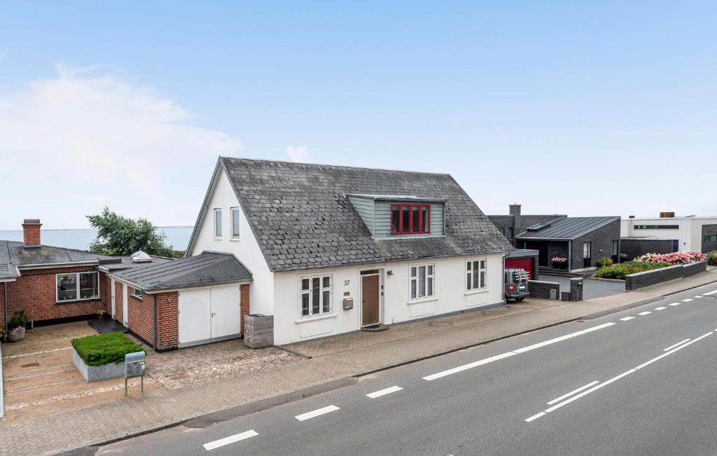 Stunning Apartment In Esbjerg V With Wifi, Esbjerg