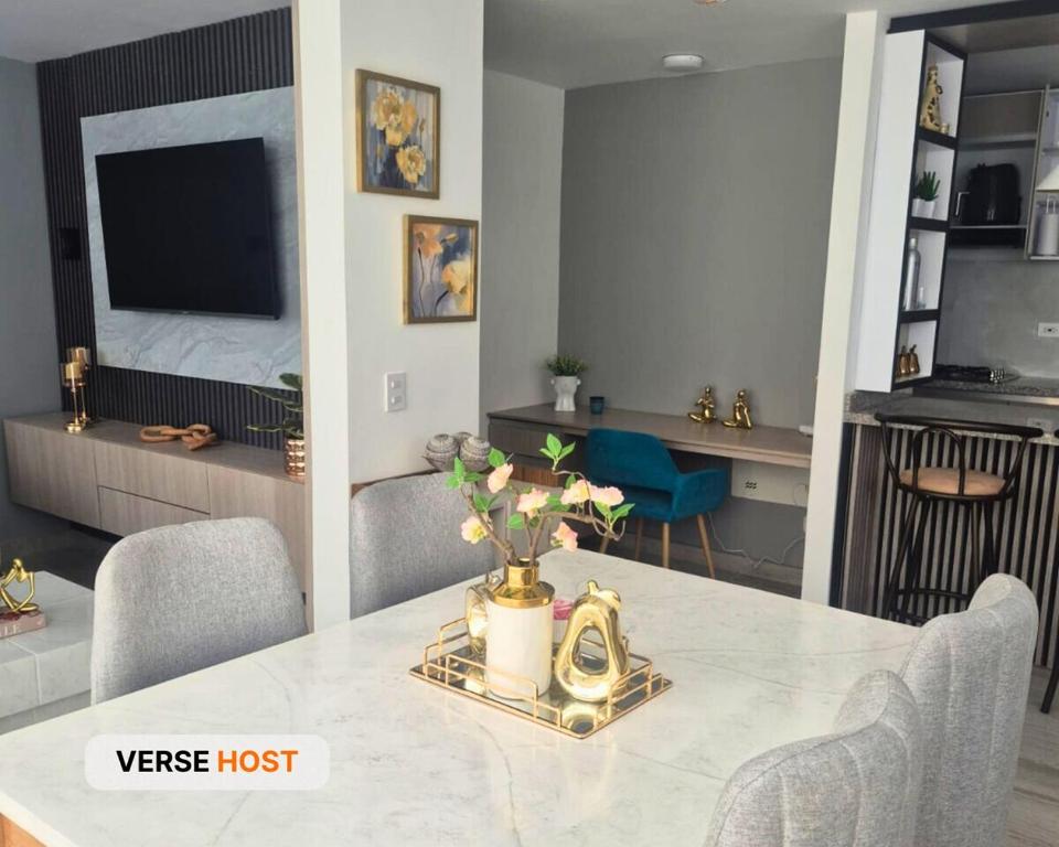 Spectacular 2-Bedroom Apartment - 2