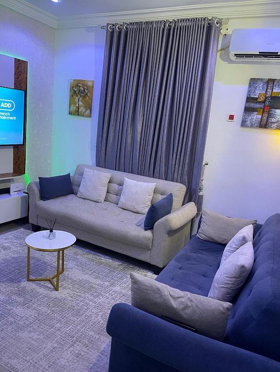 Sleek 1BR in Katamkpe Fast Wifi and 24Hours Light, Kado