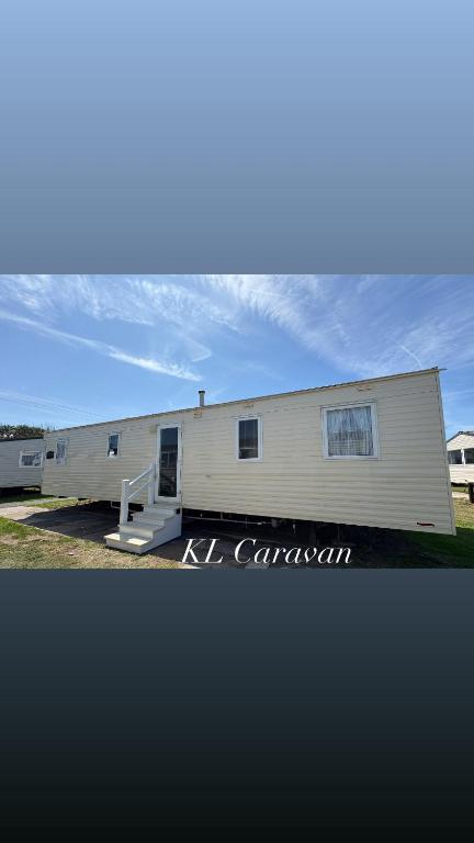 KL Caravan, Prestatyn