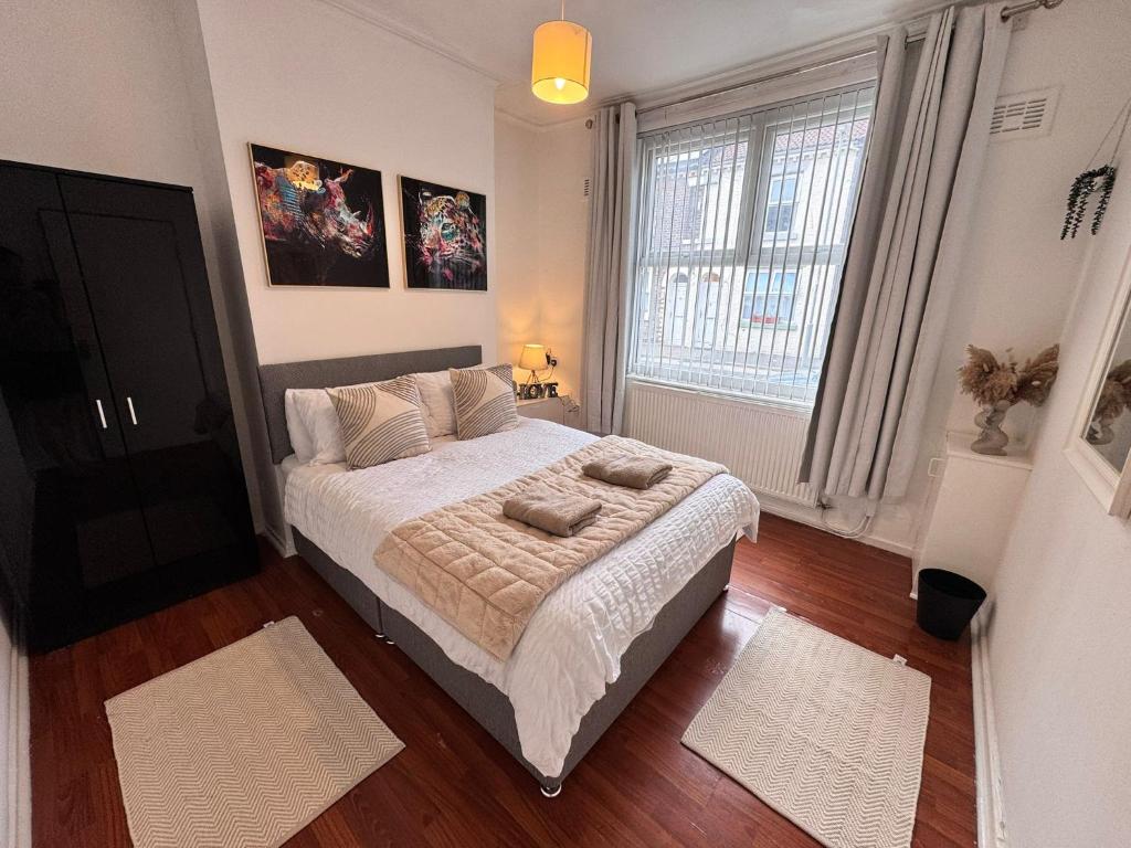 Room 1 Shared House 10 min from Center, Ливерпуль