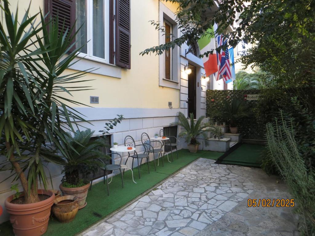Hotel Silva - 2