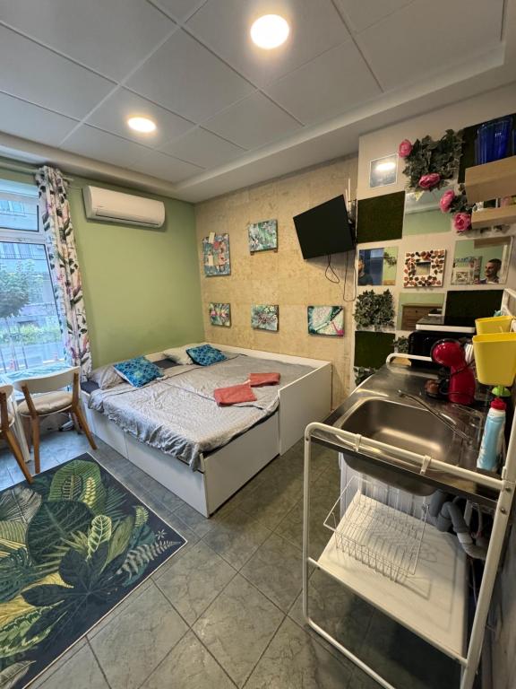 Top Central studio, Varna