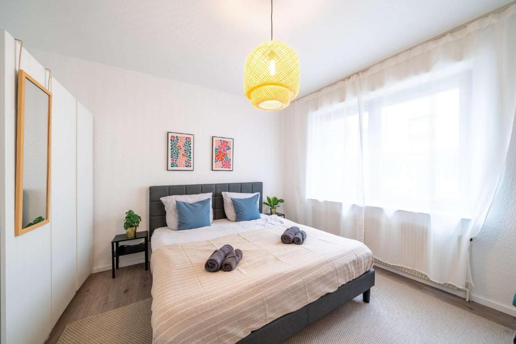 6P Zentrale Suite mit Balkon & Parkplatz, Witten