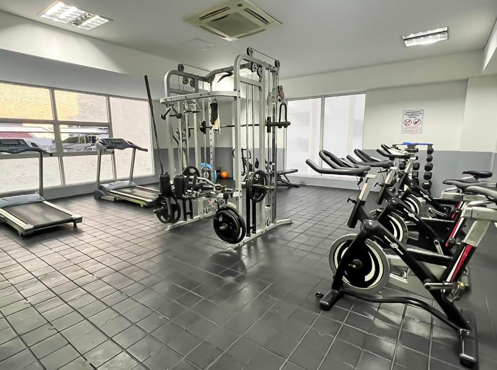 Exclusivo apto con piscina y vista al mar - 2