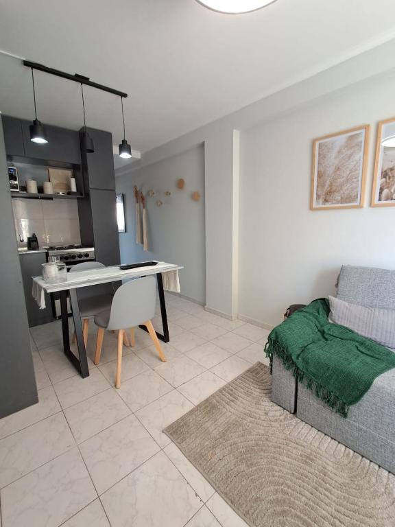 Central y confortable departamento - 5