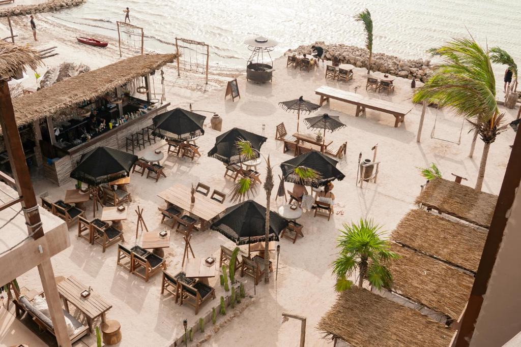 AWA Holbox Hotel Boutique - Beach Front - 2