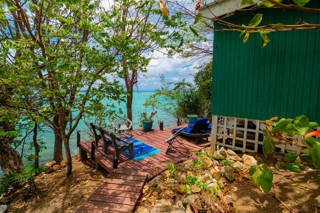 Beautiful beach cabin for two - 1