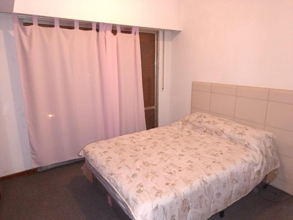 DEPARTAMENTO CÉNTRICO - PISO COMPLETO 108 m2 - 1